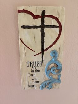 Religious Wall Plaque Cross Heart Scripture