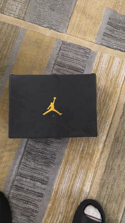 Jordan 1 mid