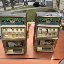 Casino slot machines