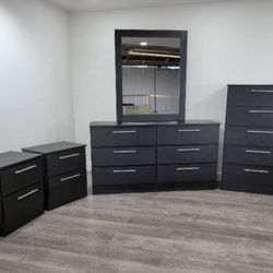 Dresser With Mirror Chest And Two Nightstand // Cómoda Con Espejo Gavetero Y Dos Mesitas De Noche 