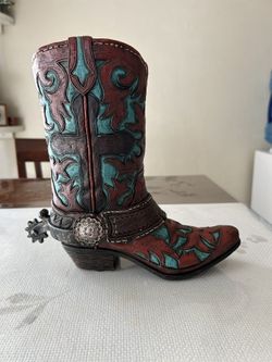 Ceramic Cowboy Boots 9”x9” $ 35 Or Best Offer