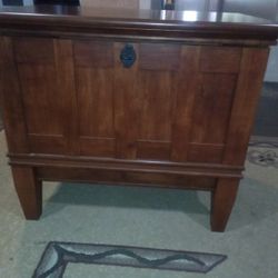Real Wood Filing Cabinet 