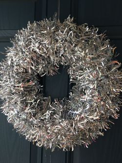18inch Wreath - new