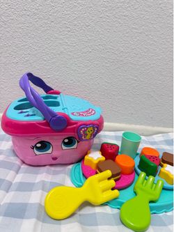 Leap Frog Picnic Basket