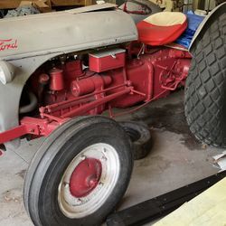 Ford Tractor 2N. 1947