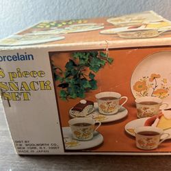 Vintage MCM 8 Piece Porcelain Snack Set Made In Japan Flower Pattern New