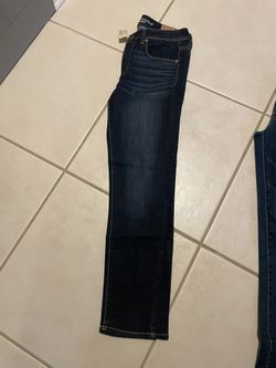 Women’s American Eagle -NEw- Jeans Size 8