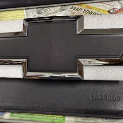 2014-2015 Chevy Silverado Emblem