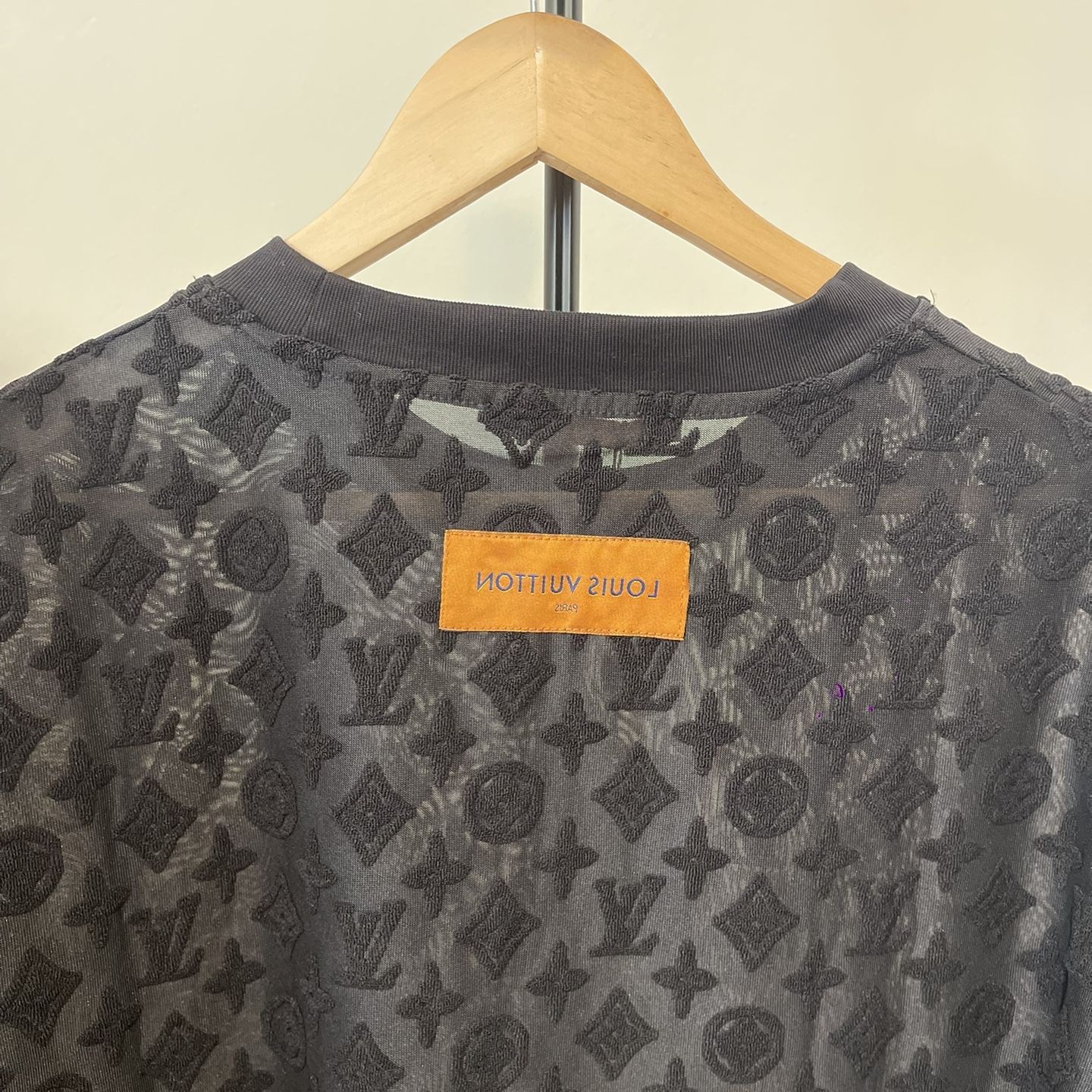 Louis Vuitton Monogram Fil Coupe Cotton T-Shirt BLACK for Sale in 