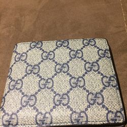 Designer wallet very nice!!