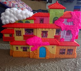 Encanto house