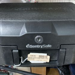 Sentry Document Fire Safe, 1 Key 