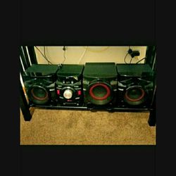 Red and black Stero must pickup 