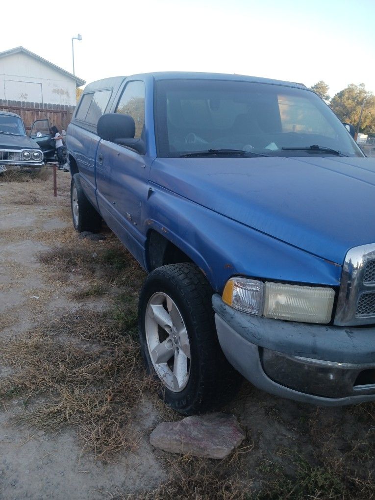 1999 Dodge Ram