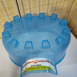 Large Hideaway For Small Animals, Guinea Pig, Etc 
