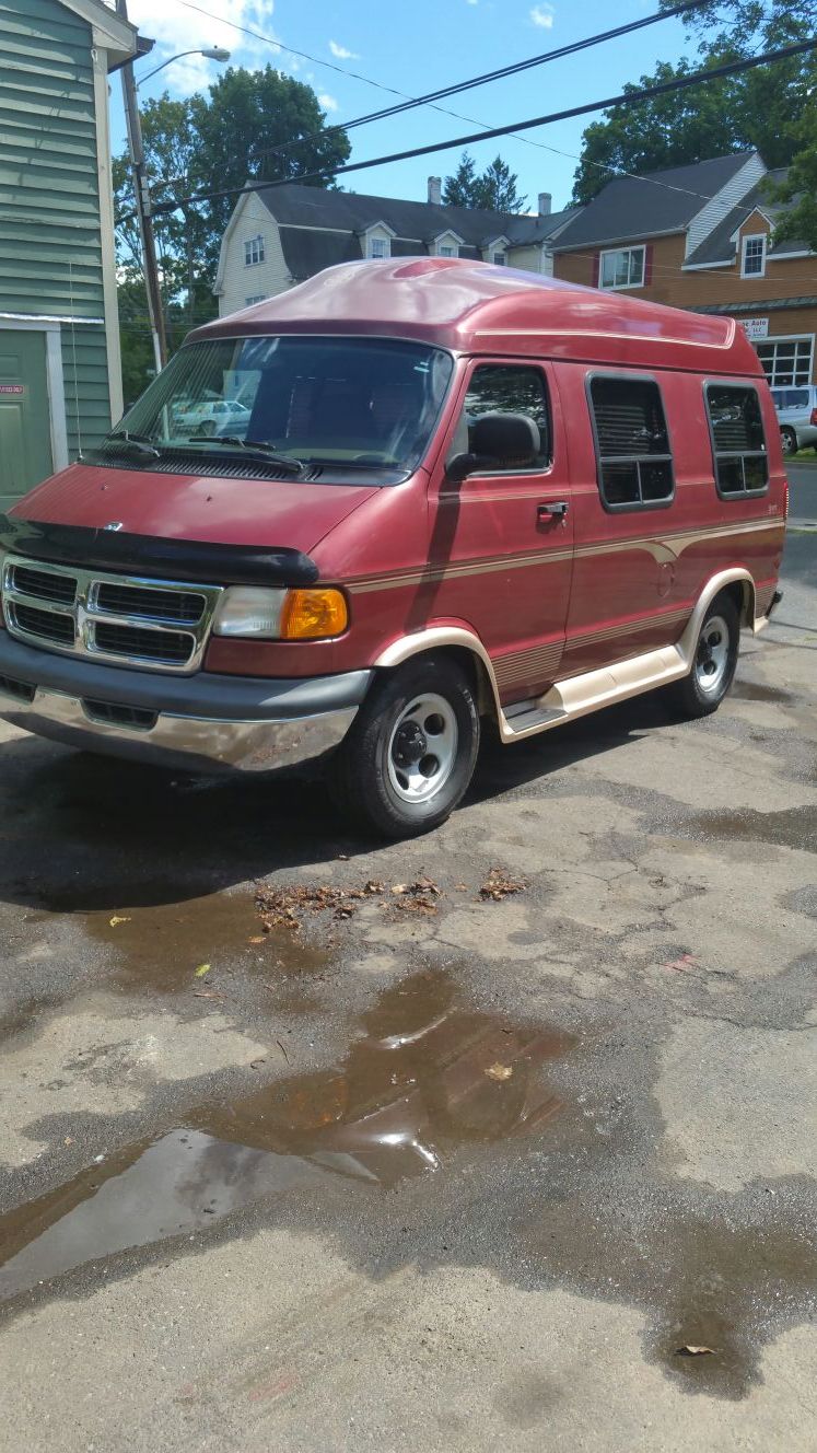 2003 Dodge Convertion Van