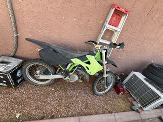 199 1999 Kawasaki KX250 2-Stroke