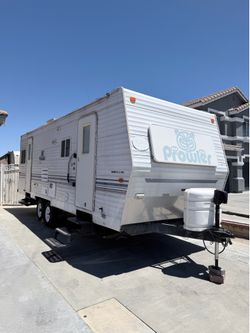 26’ Prowler travel trailer