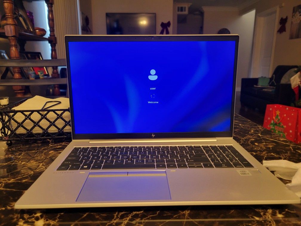 HP ELITEBOOK G7 I7 10th gen