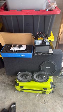 Stereo and speakers
