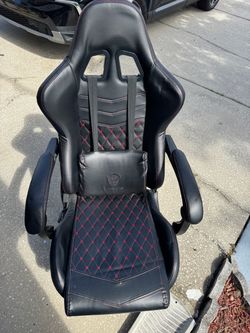 Dowinx Gaming Chair Black Red Stitching