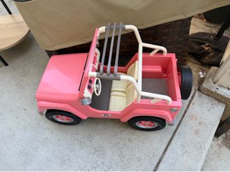 Toy doll jeep