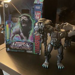 Transformers Legacy Nemesis Leo Prime