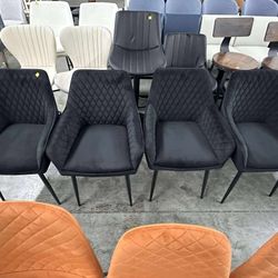 Dining Chairs Velvet Upholstered Seat Kitchen Leisure Chairs Accent Chairs Comply with Artificial Body (Black 4)
