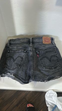 Levi’s women’s size 28