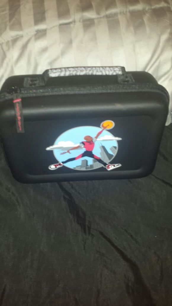 Michael Jordan lunch box. Came with some Jays in it now no use