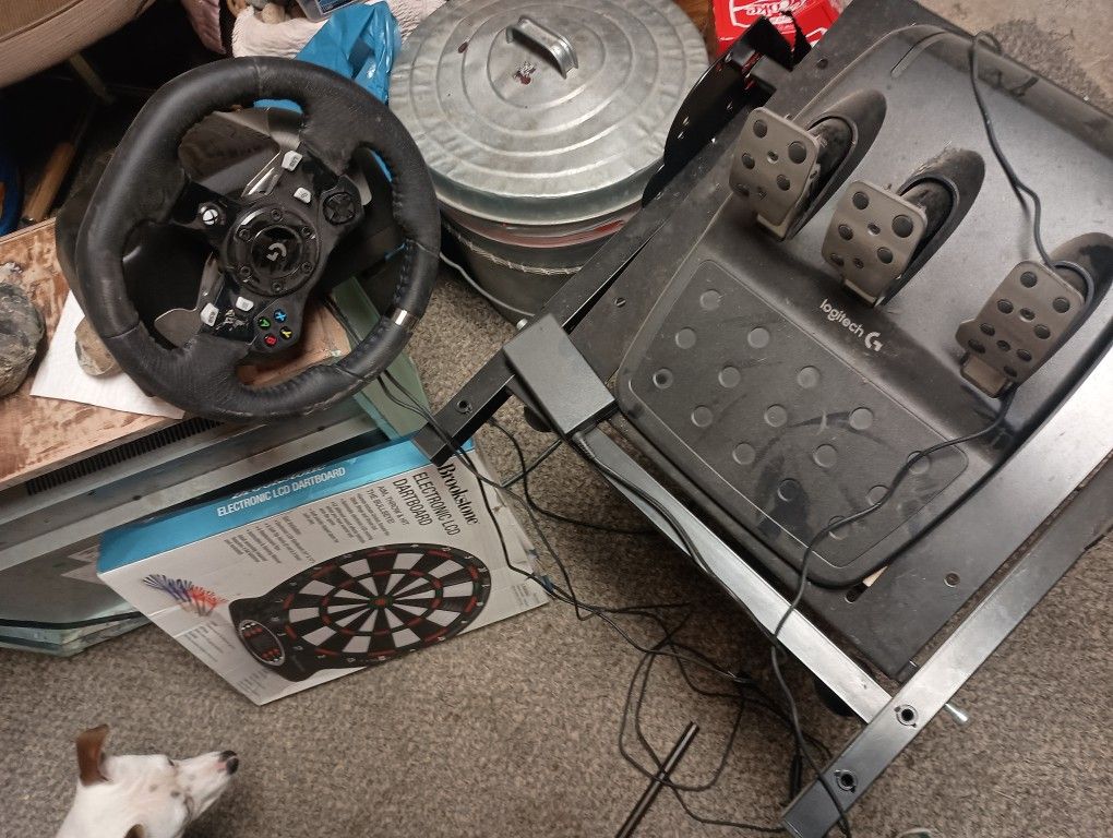 LOGITECH G920 Peddles And Steering Wheel
