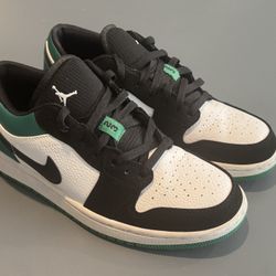 Jordan 1 Low Mystic Green