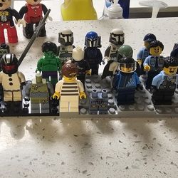 Lego Mini Figures 30