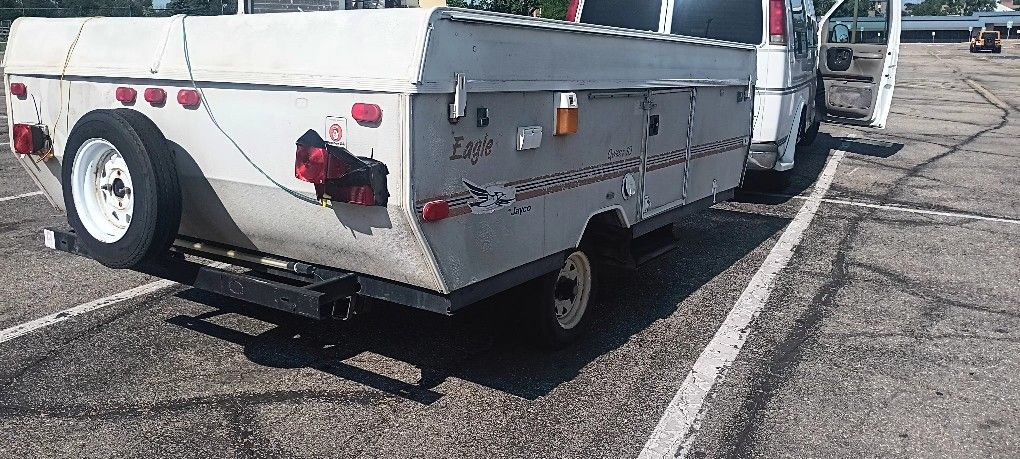 Jayco Eagle Pop-up Trailer