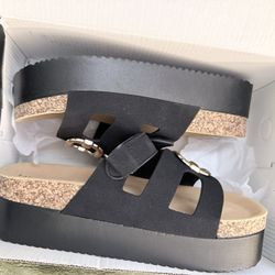 Fashion nova Slippers