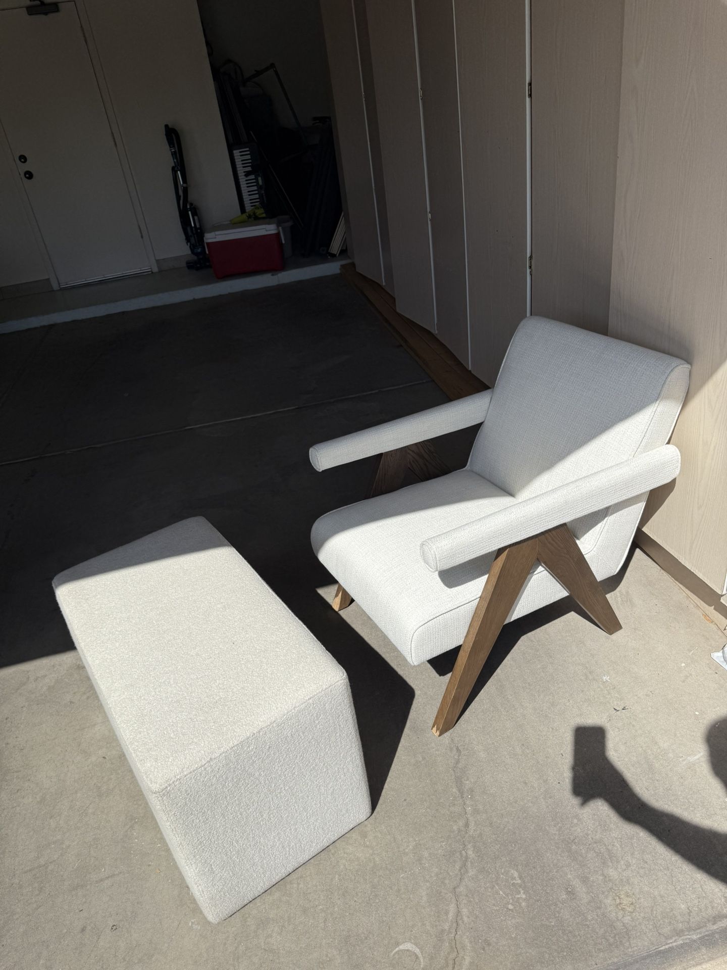Chair And Foot Still Ottoman Restoration Hardware