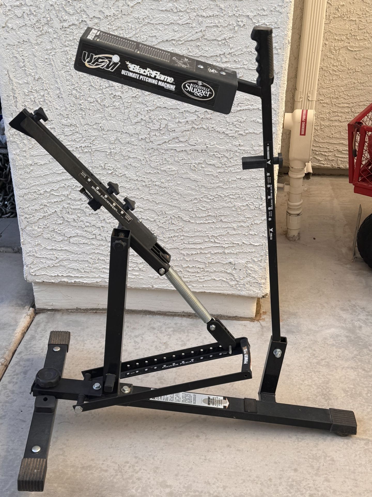 Louisville Slugger Black Flame Ultimate Pitching Machine