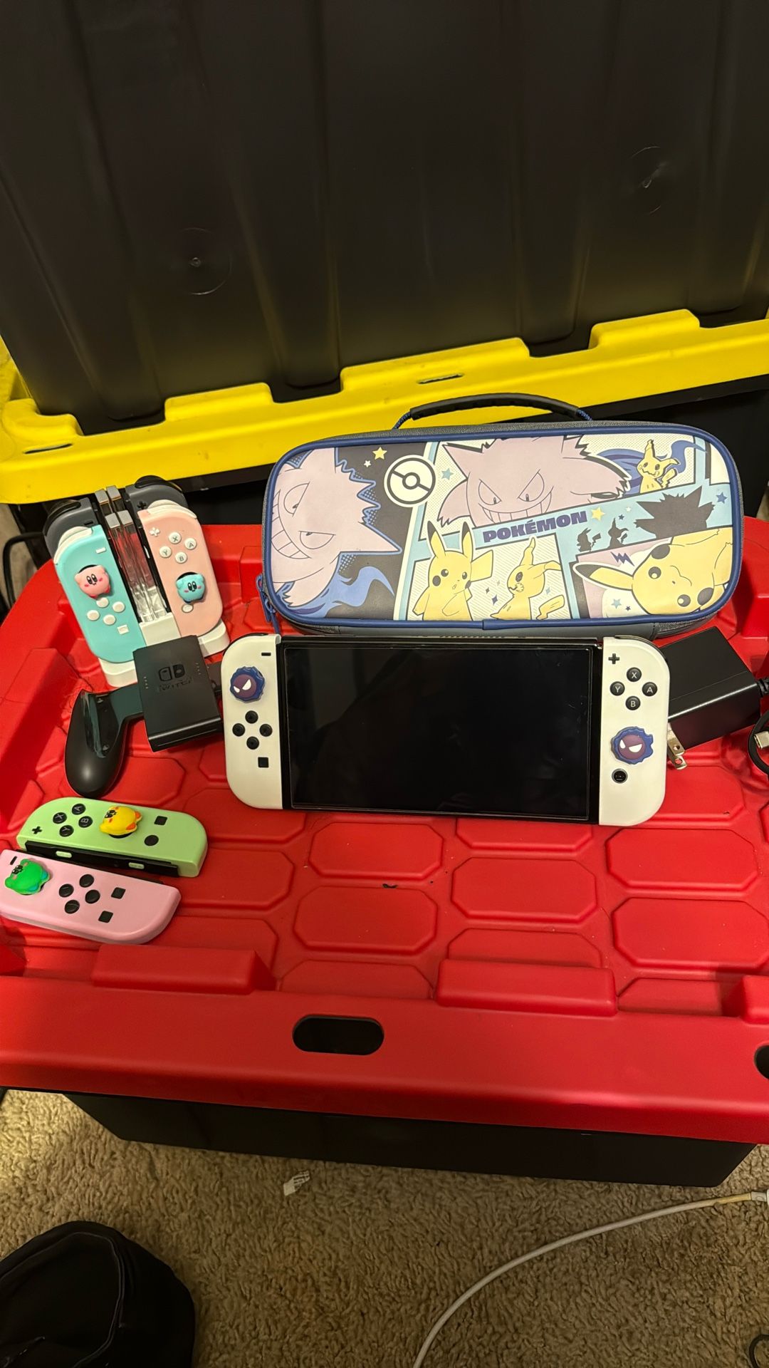 NINTENDO SWITCH OLED BUNDLE WiTH DOWNLOADED GAMES