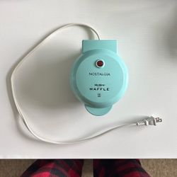 Mini Waffle Maker 