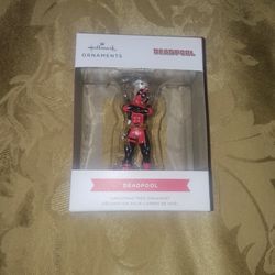 Hallmark Disney Marvel Deadpool Ornament 