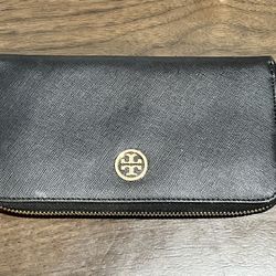 Tory Burch Robinson Zip Continental Wallet Black and Turquoise