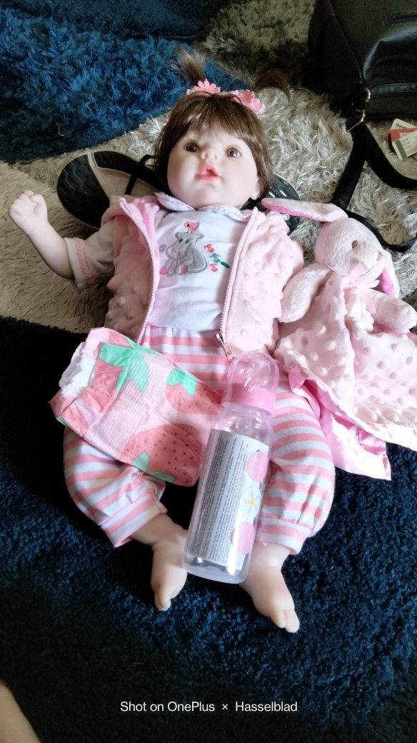 Reborn Doll W Accessories