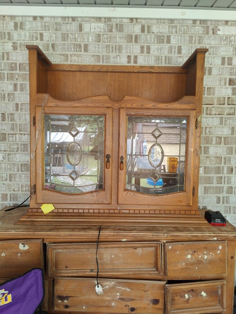 Hutch Top With Light