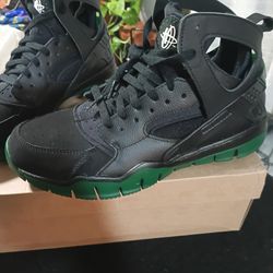 Brand New 2012 Hurricane Nikes