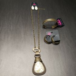 Paparazzi Accessories Brass and Marble Stone