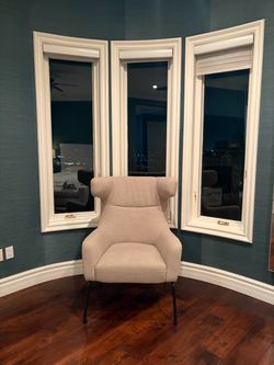 Vesta Jagger Desk Chair – Tan | $100 OBO