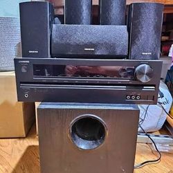Onkyo HT-R693 Home Theater System With Reveiver Subwoofer Three Speakers 