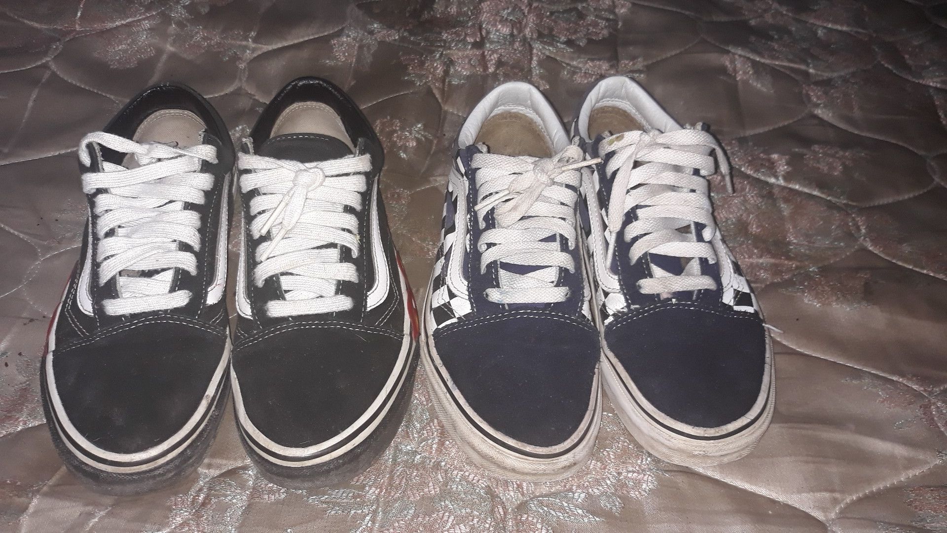 Size 7 VANS "fire flame"&"checker flame old skool"