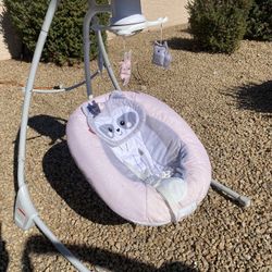 Fisher Price Cradle N Swing Raccoon Pink Baby Swing