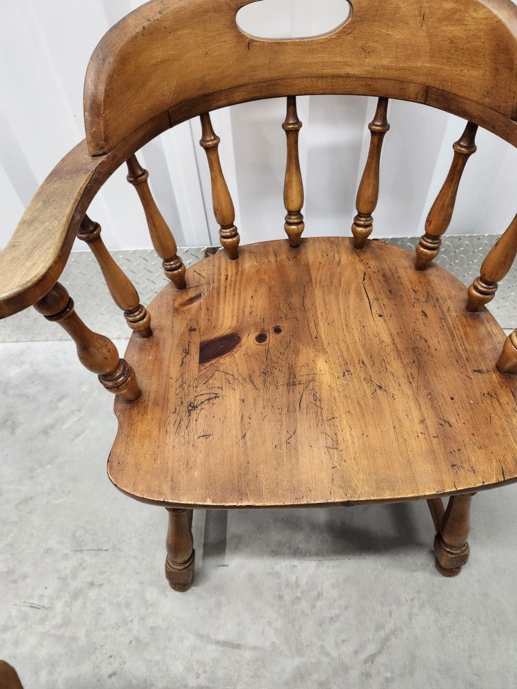 Vintage Chair In Good Condition